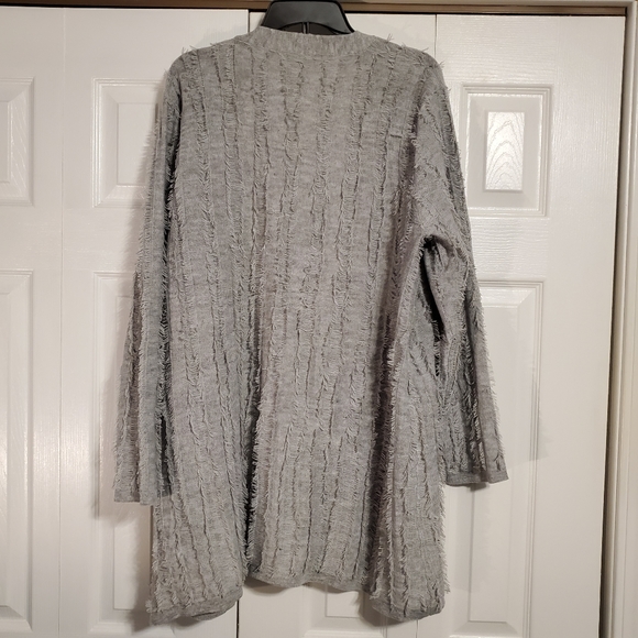 NWOT Eight 18 cardigan - Picture 3 of 3